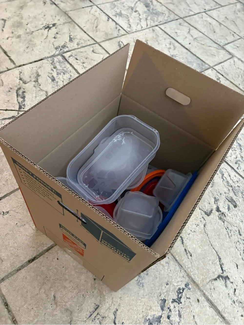 🍽️ Tupperware 25+ Piece Assorted Container & Lid Bundle